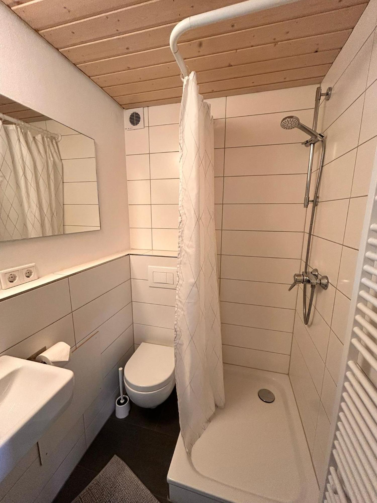 Blick In Den Garten Holzschlag Exteriör bild