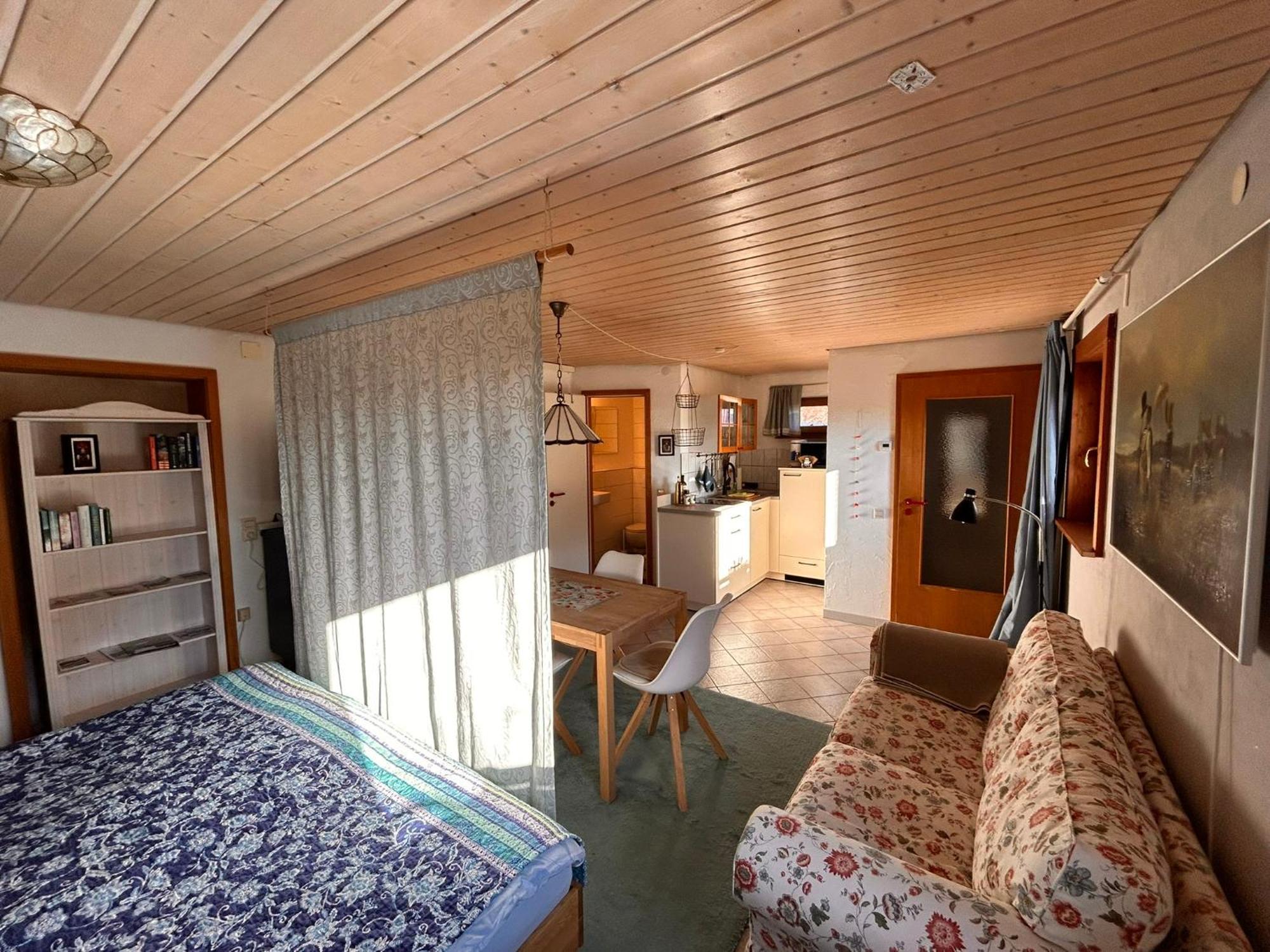 Blick In Den Garten Holzschlag Exteriör bild